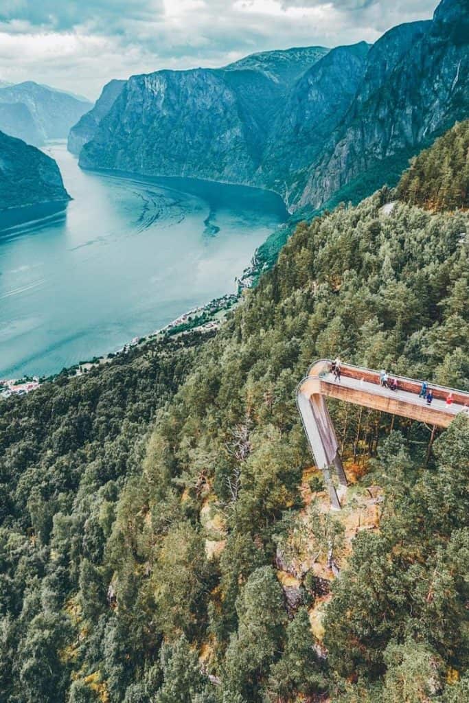 Stegastein lookout in Norway Fjords. 15 Photos of Norway and the best travel photography. #norway