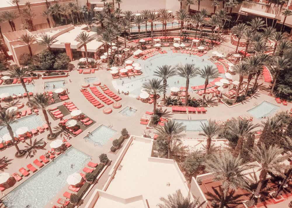 Las Vegas Tips - Resort Day Pools