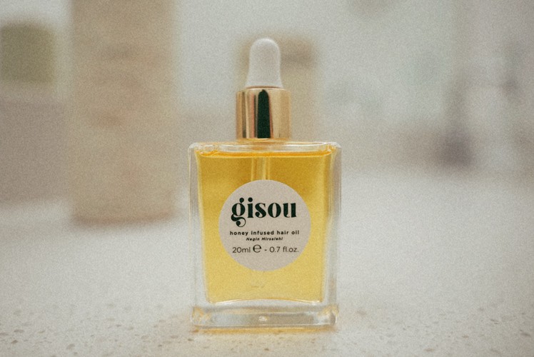 Gisou Hair Oil Review